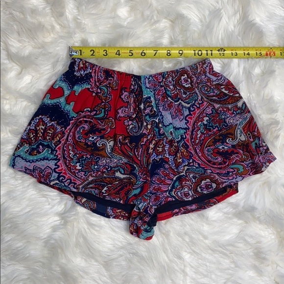 Band of Gypsies Boho Paisley Pattern Shorts - Picture 4 of 7